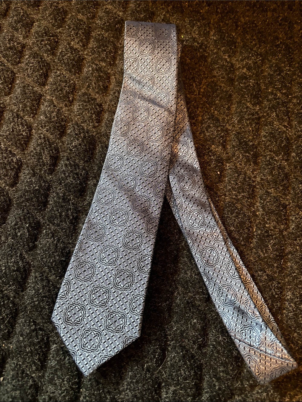 William Hunt Savile Row Brocade Silk Mens Tie Silver-gray Geometric